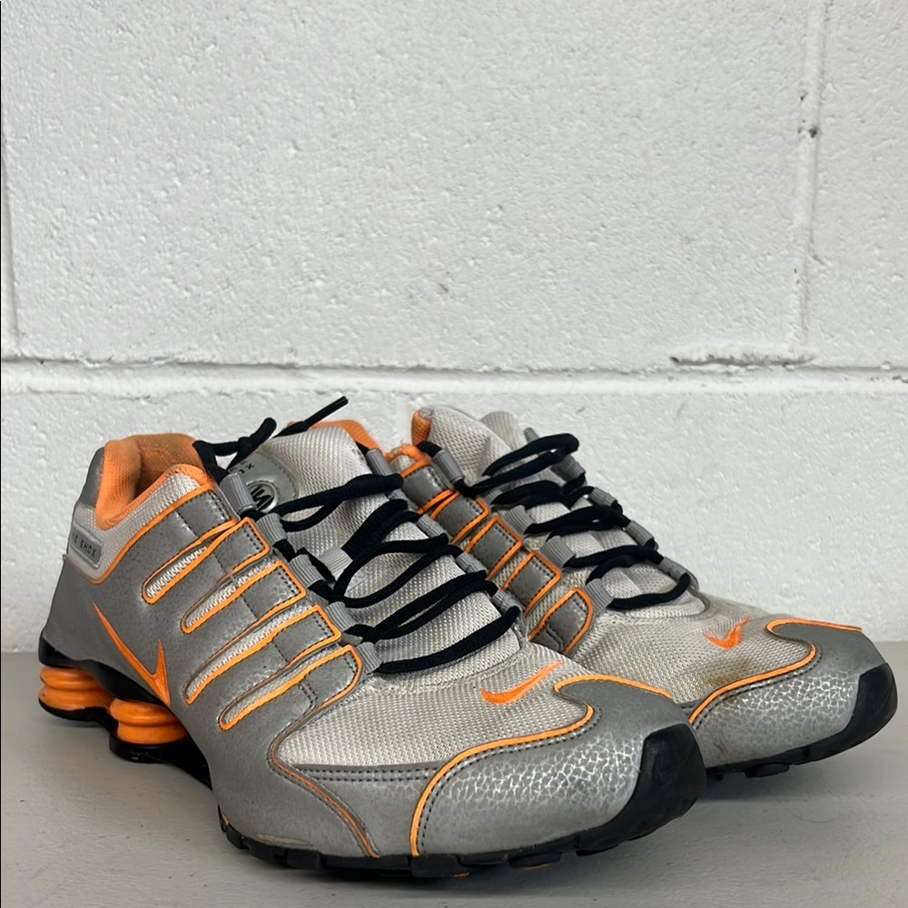 Nike sz13 gray orange shox NZ ID gray silver orange  626916-991 (browns) sneaker